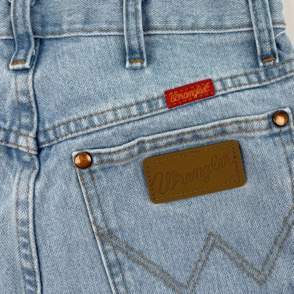 Wrangler Cowboy Cut Jeans Womens 3x32 High Rise Western Light Wash Denim